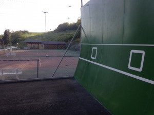 Le mur est accessible en tout temps pour parfaire sa technique.